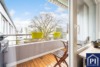Stilvoll renovierte Eigentumswohnung in ruhiger Lage von Kiel! - Süd-Balkon mit Markise