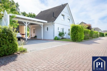 Einfamilienhaus auf einem sonnigen Grundstück in beliebter Wohnlage!, 24253 Probsteierhagen, Einfamilienhaus