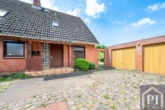 Doppelgarage mit zusätzlicher Stellfläche