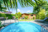 Kindergesicherter Pool im Garten