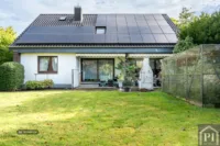Die PV-Anlage befindet sich schon auf dem Dach
