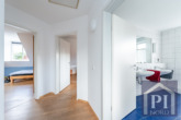 Blick in die Zimmer im Dachgeschoss