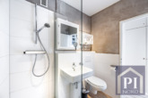 Modernes Badezimmer