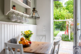 ... mit Zugang zum Garten