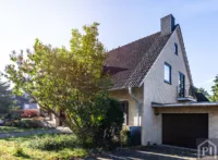 Garage + Stellplatz