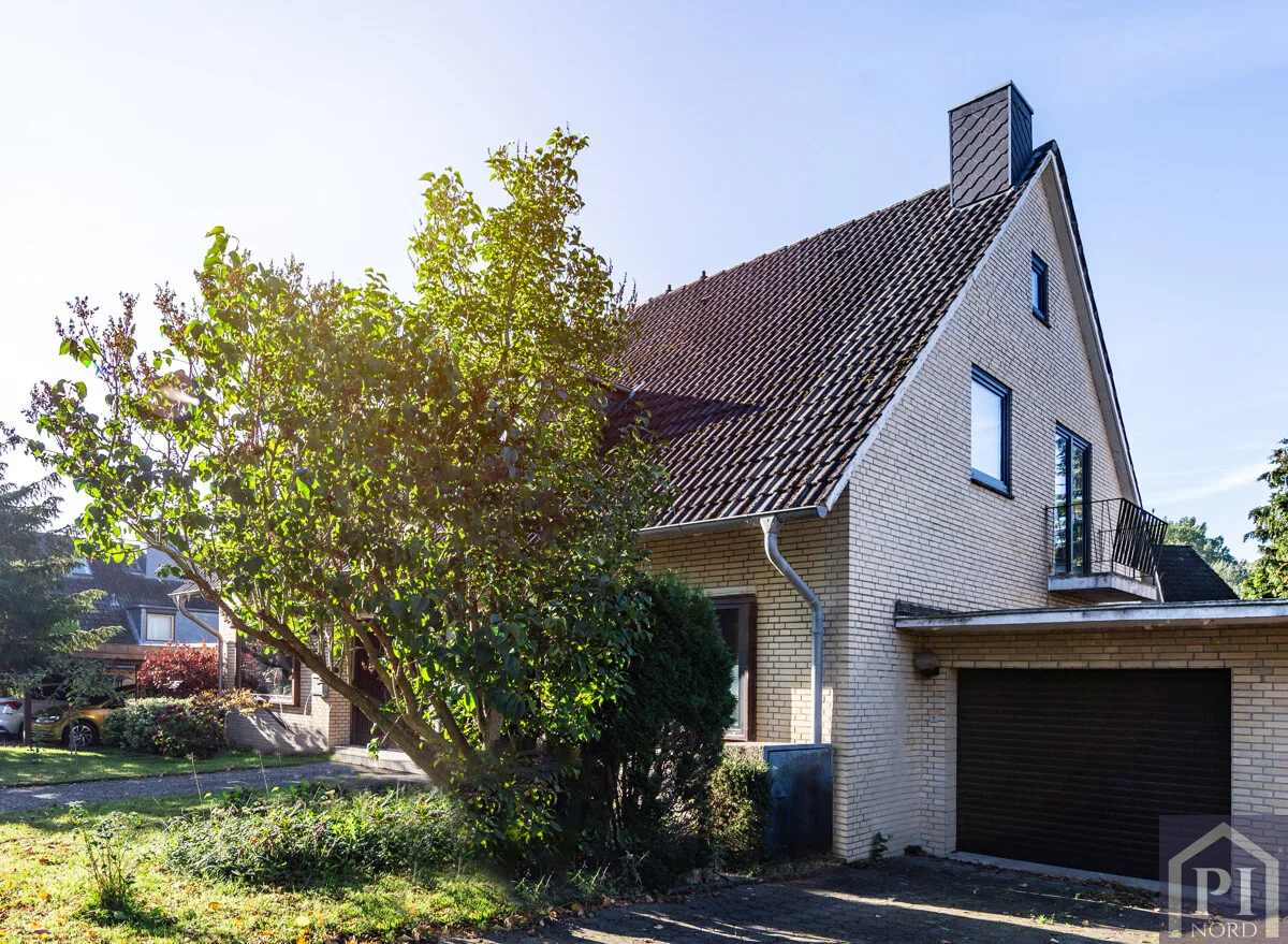 Garage + Stellplatz