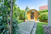 Sauna und Außendusche