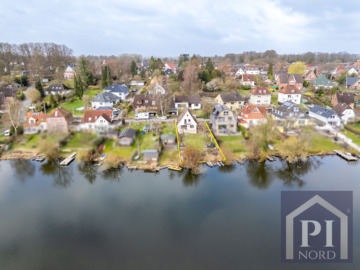 Einzigartige Seelage – Haus in 1. Reihe mit unverbaubarem Blick, 24211 Preetz, Strandhaus
