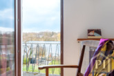 Balkonzimmer mit Seeblick