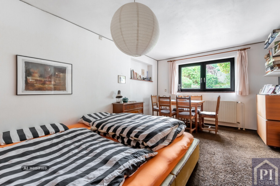 Großes Zimmer Souterrain
