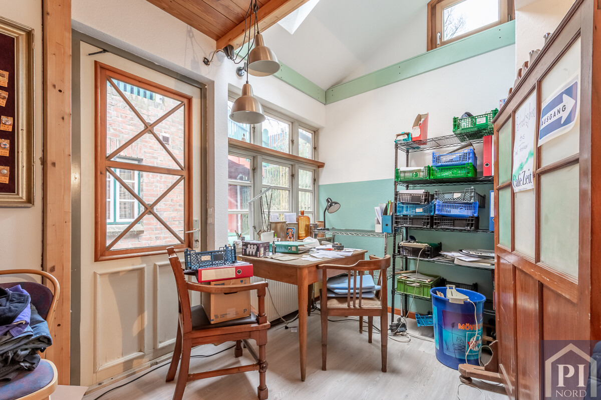 Büro zum Innenhof gelegen