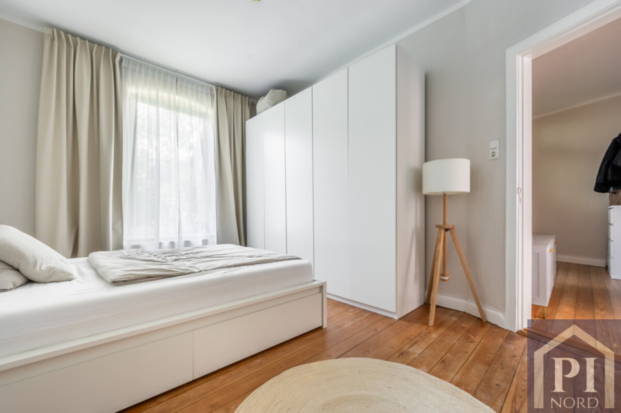 Schlafzimmer Wohnung 2