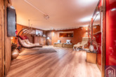 Sauna und Entspannungsraum im Keller