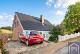 Parkfläche vor dem Haus
