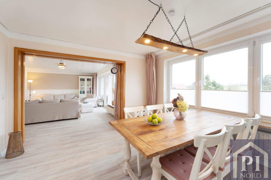 Blick ins Wohnzimmer