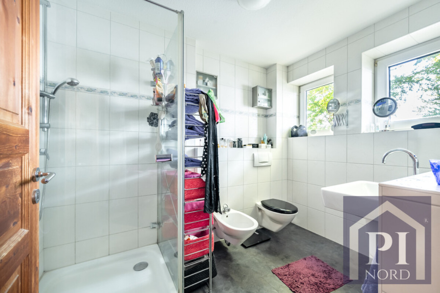 Badezimmer EG