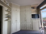 Geräumiger Einbauschrank