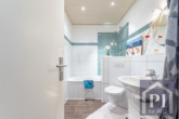 Modernes Badezimmer