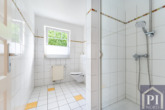 Geräumiges Gäste-WC
